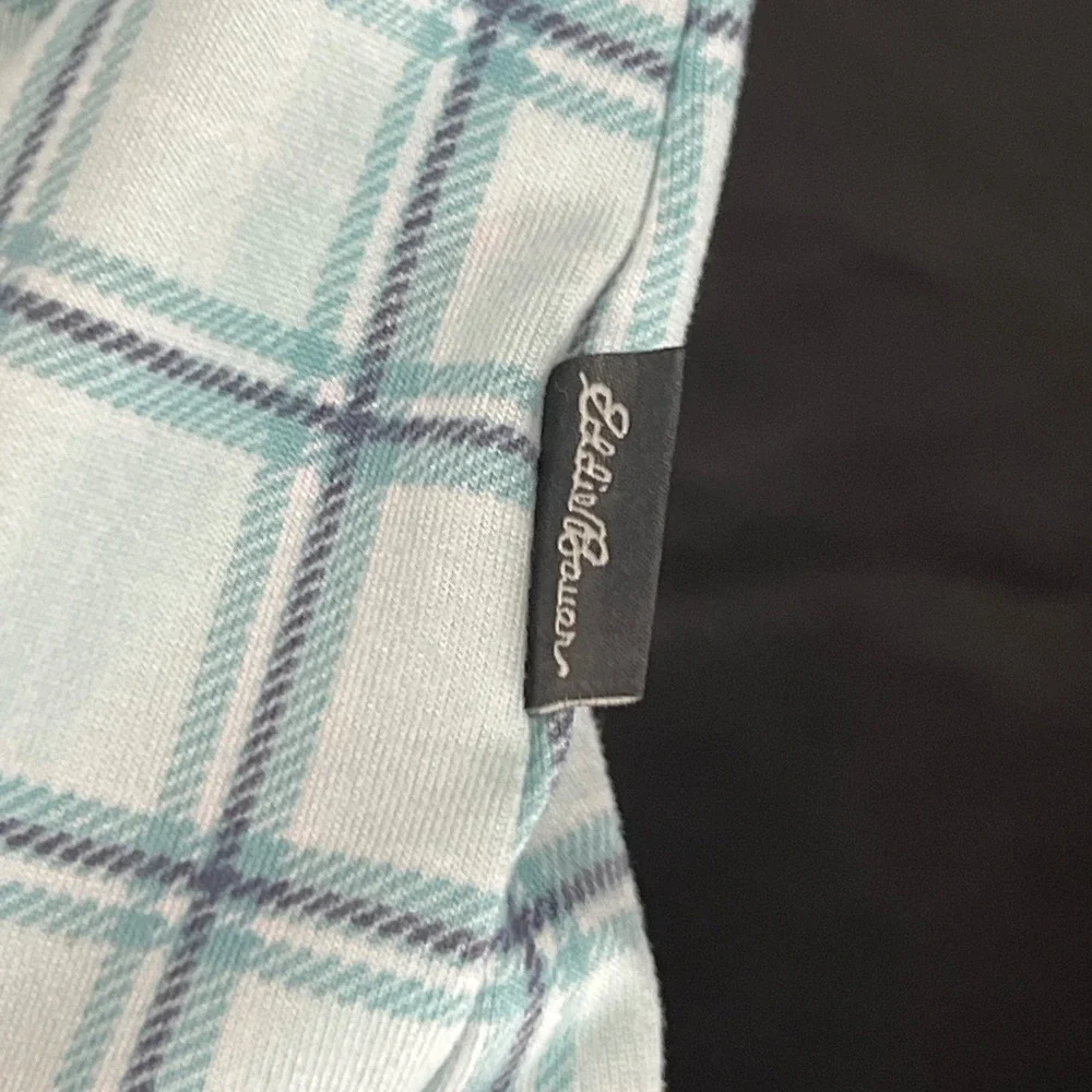 Eddie Bauer Womens Sleepwear Tank Top Blue White Plaid V-Neck Small VDR 409